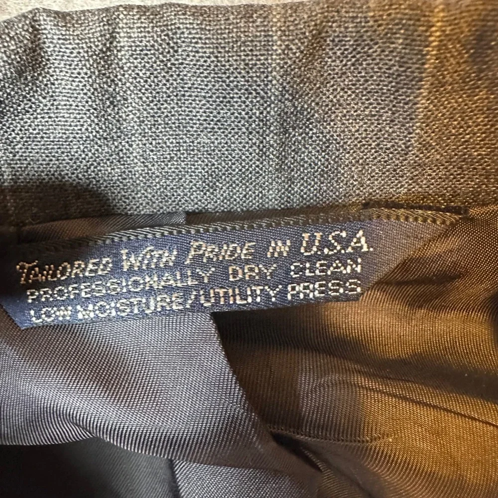 Lands End Mens 42R Grey Pinstripe 100% Worsted Wool Two Button Blazer Sport Coat
